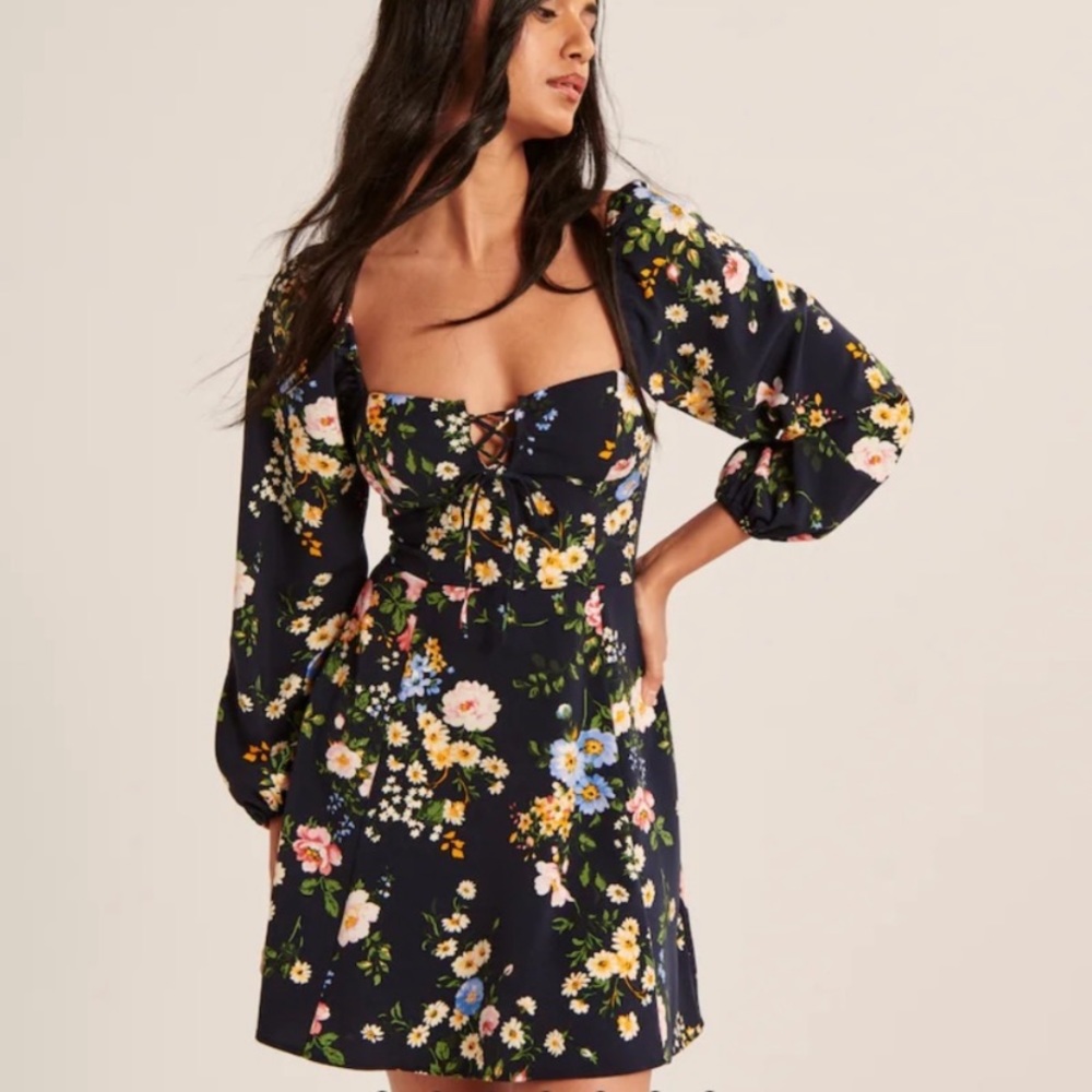 Abercrombie and Fitch Long Sleeve Lace-Up Floral Mini Dress